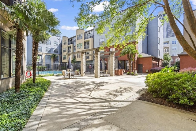 401 16th St NW Unit 1357, Atlanta, GA 30363 - surrounding community with a swimming pool