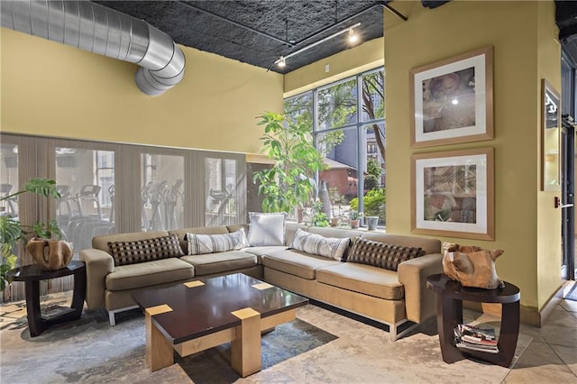401 16th St NW Unit 1357, Atlanta, GA 30363 - view of living room