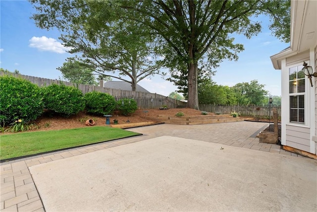 3549 Daventry Ln NW, Kennesaw, GA 30144 - fenced backyard featuring a patio area