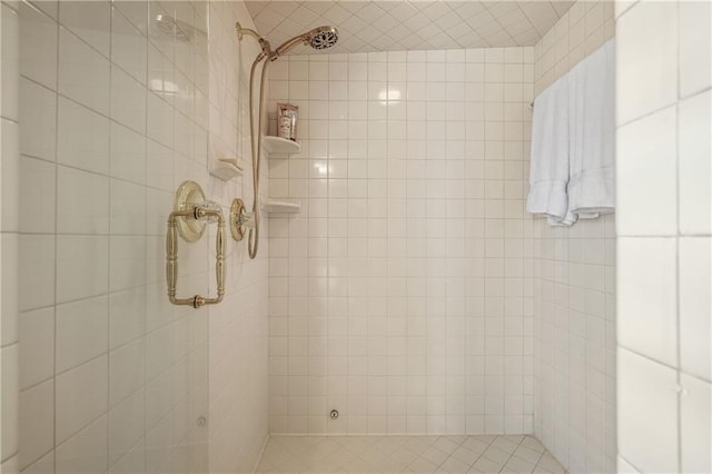 1500 Historic Vw, Stone Mountain, GA 30087 - full bath with tiled shower