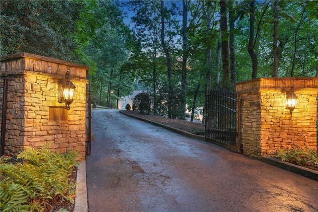 1500 Historic Vw, Stone Mountain, GA 30087 - view of gate