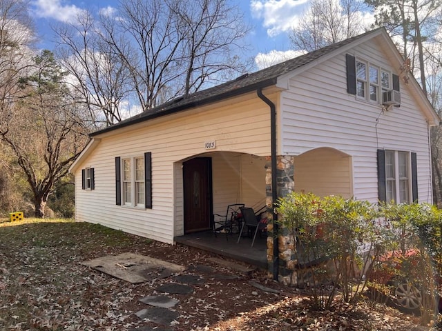 view of home's exterior