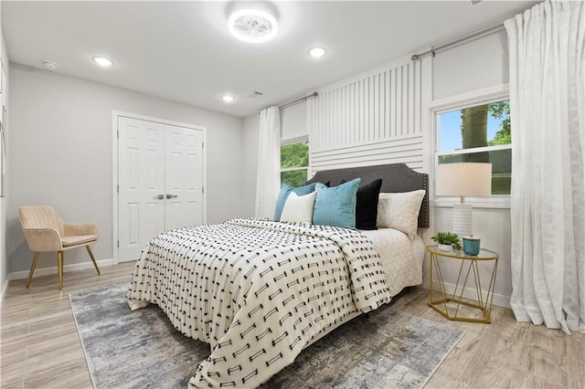 1770 Atherton Dr, Decatur, GA 30035 - bedroom featuring baseboards, wood finished floors, and recessed lighting