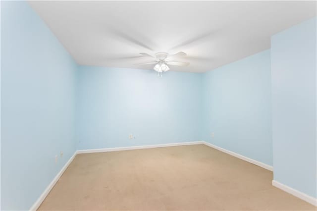 24 Arrow Ct, Lavonia, GA 30553 - spare room with a ceiling fan and light carpet