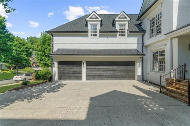 745 Glengate Pl, Atlanta, GA 30328 - garage featuring concrete driveway