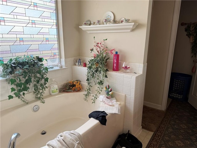 4206 Shoreside Cir, Snellville, GA 30039 - full bath featuring a garden tub