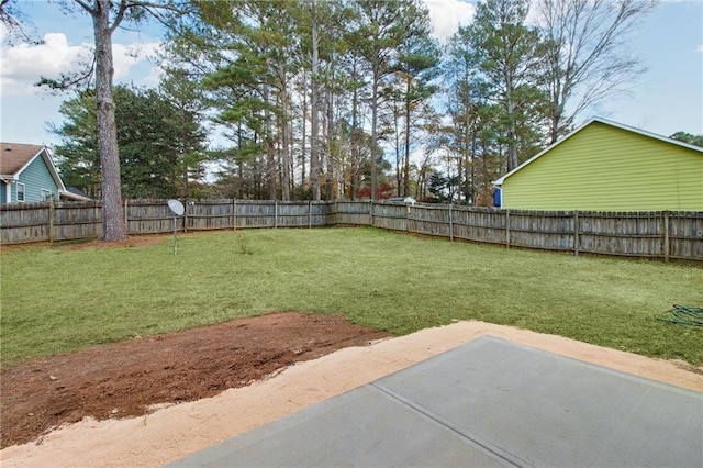 8914 Gardener Dr, Jonesboro, GA 30238 - view of yard with a patio area