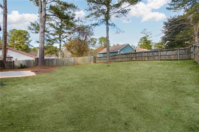 8914 Gardener Dr, Jonesboro, GA 30238 - view of yard