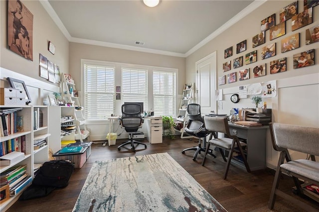 office area with baseboards, ornamental molding, dark wood-style floors, and visible vents