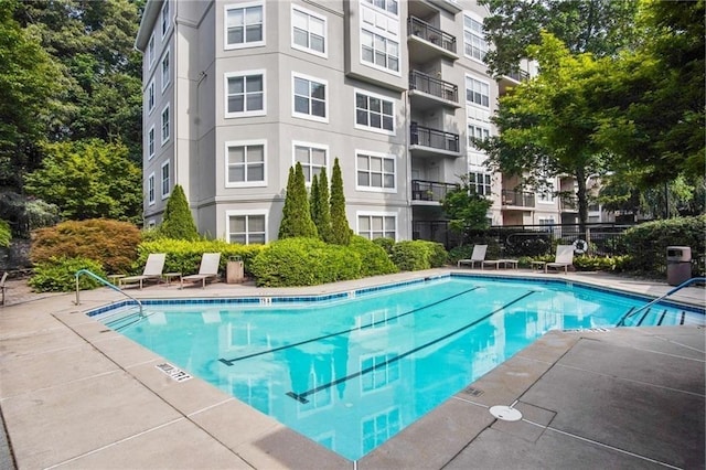 4244 River Green Dr NW Unit 111, Atlanta, GA 30327 - community pool with fence and a patio area