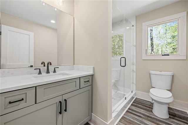275 River Cliff Dr, Cornelia, GA 30531 - unfurnished bedroom with baseboards and visible vents