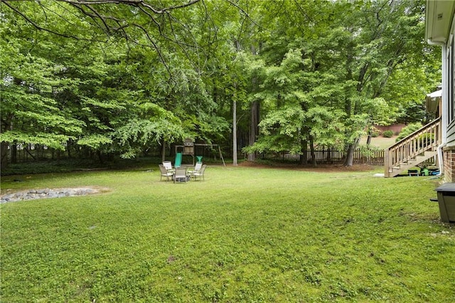 4404 Old Georgetown Trl, Atlanta, GA 30338 - view of yard featuring stairs
