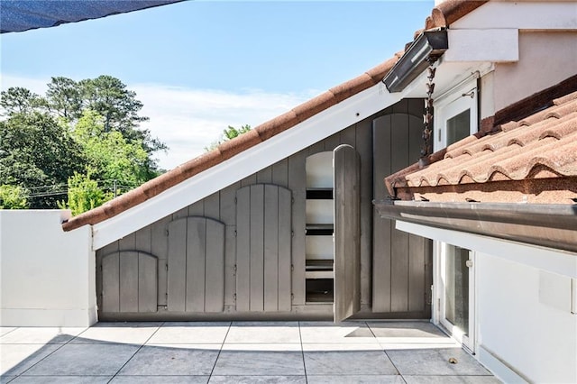 1216 E Rock Springs Rd NE, Atlanta, GA 30306 - exterior space with arched walkways