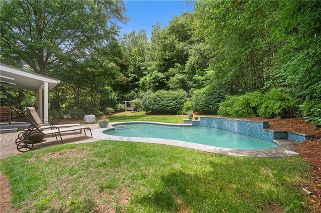 8643 Ellard Dr, Alpharetta, GA 30022 - outdoor pool with a yard and a patio area