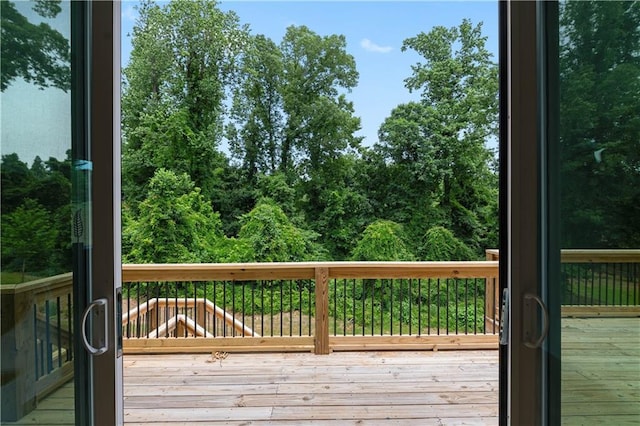 1610 Niskey Lake Rd, Atlanta, GA 30331 - view of deck