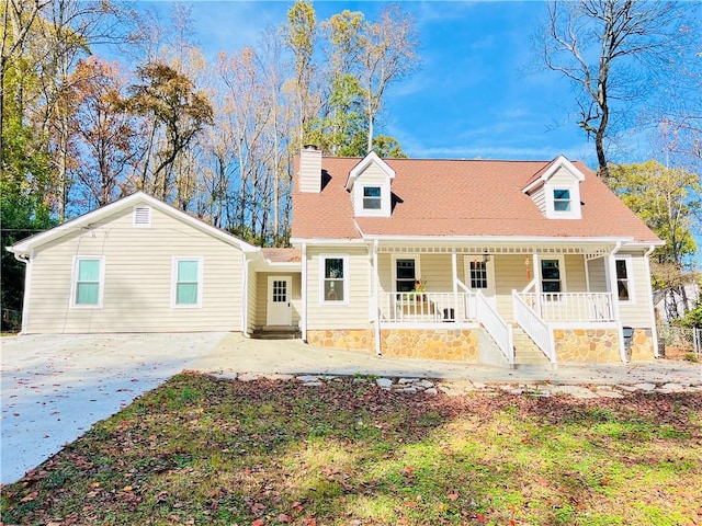 view of front of property with a porch