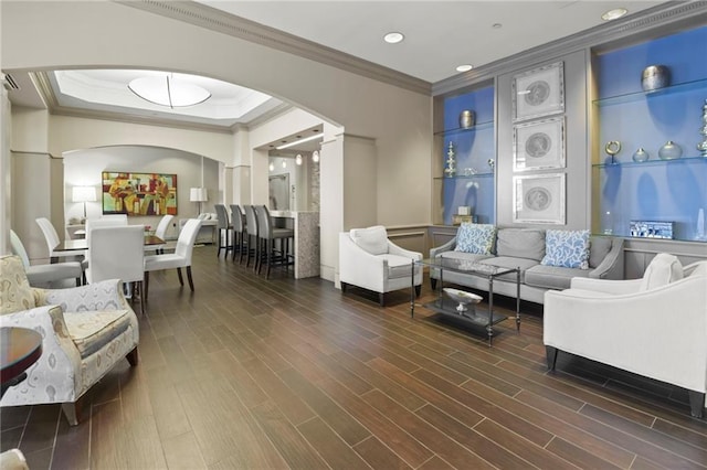 3475 Oak Valley Rd NE Unit 950, Atlanta, GA 30326 - building lobby featuring ornamental molding and recessed lighting