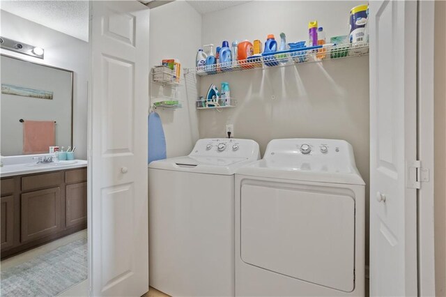 210 Cottonwood Creek Cir, Canton, GA 30114 - laundry area featuring washer and dryer