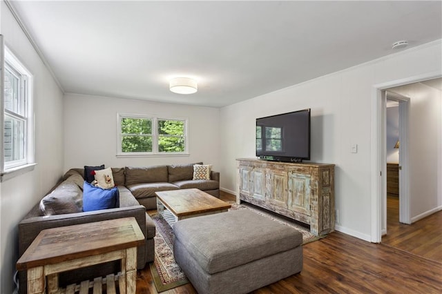 205 Glencourtney Dr, Sandy Springs, GA 30328 - living area featuring wood finished floors, baseboards, and ornamental molding