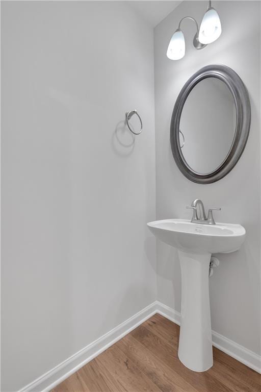105 Village Green Dr Unit 171, Adairsville, GA 30103 - bathroom featuring baseboards and wood finished floors