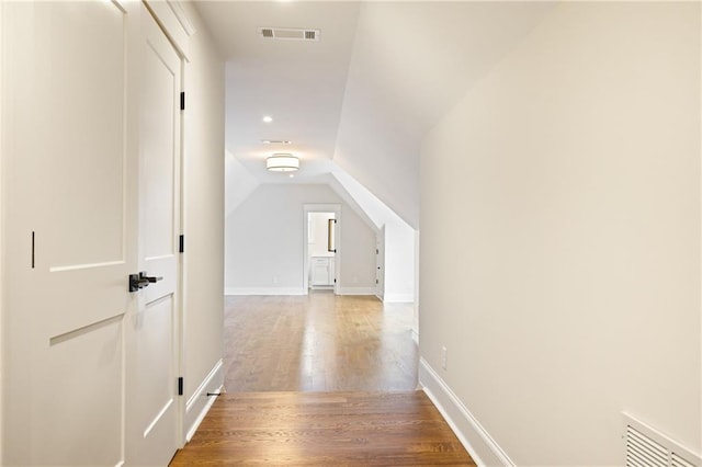 11 Brownson Ct, Acworth, GA 30101 - hall with light wood-style flooring, vaulted ceiling, baseboards, and recessed lighting