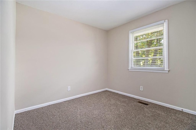 1829 Goddard St SE, Atlanta, GA 30315 - empty room featuring carpet and baseboards