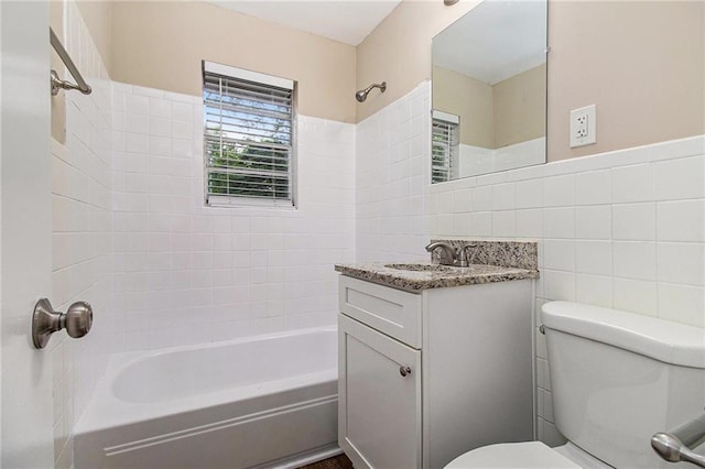 1829 Goddard St SE, Atlanta, GA 30315 - full bath with vanity, shower / washtub combination, and tile walls