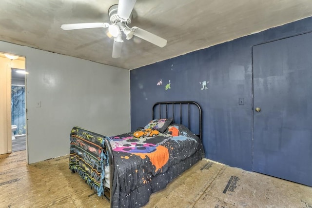 bedroom with a ceiling fan