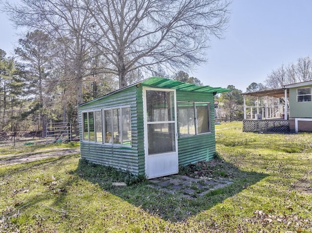 view of outbuilding featuring an outdoor structure