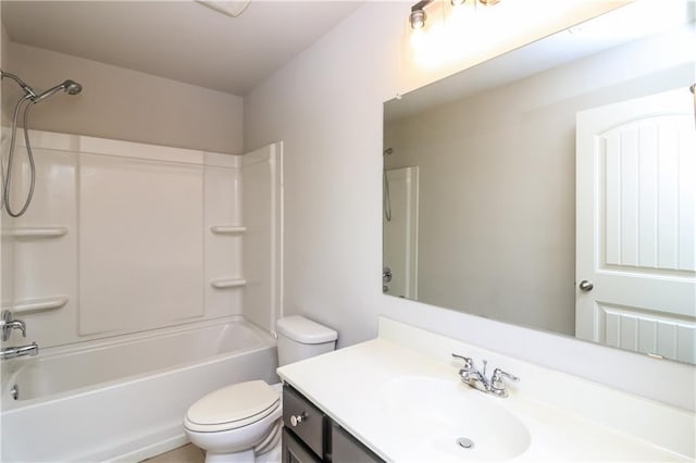 626 Discovery Ct, Acworth, GA 30102 - bathroom featuring vanity, washtub / shower combination, and toilet