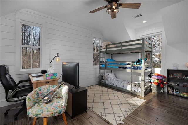 29 Highpoint Ridge Ct, Ellijay, GA 30536 - bedroom with multiple windows, visible vents, vaulted ceiling, and wood finished floors