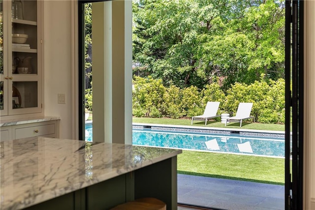 4785 Brinkley Ln, Atlanta, GA 30342 - interior space