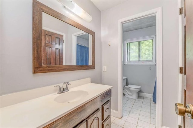 227 Margo Trl, Rome, GA 30161 - full bathroom featuring vanity, baseboards, toilet, and tile patterned floors