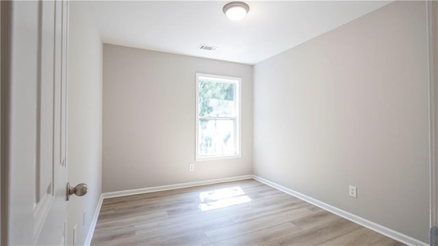 3176 Creston Park Ct, Duluth, GA 30096 - unfurnished room with light wood finished floors