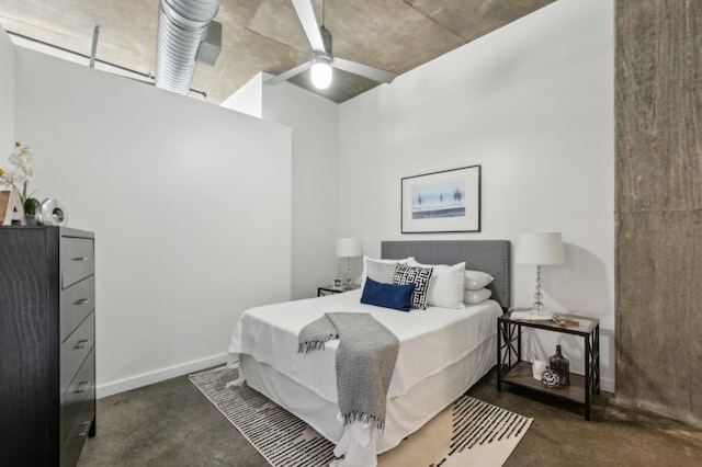 bedroom featuring ceiling fan