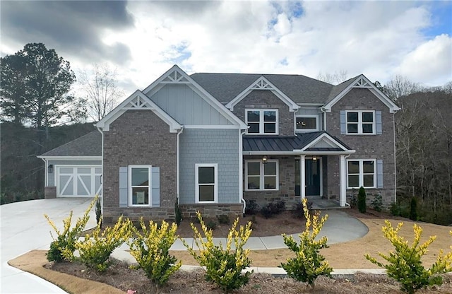 craftsman-style home featuring a garage