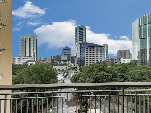 3334 Peachtree Rd NE Unit 614, Atlanta, GA 30326 - view of city skyline