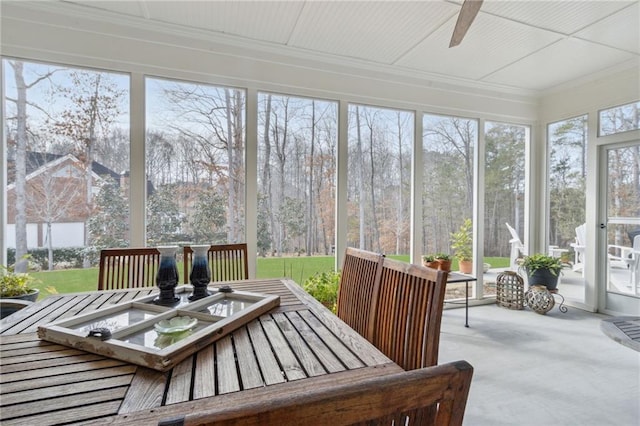 view of sunroom / solarium