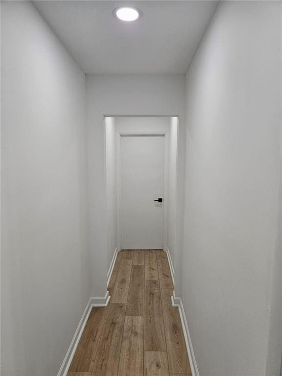 775 Lee Andrews Ave SE, Atlanta, GA 30315 - corridor with light wood-type flooring, baseboards, and recessed lighting