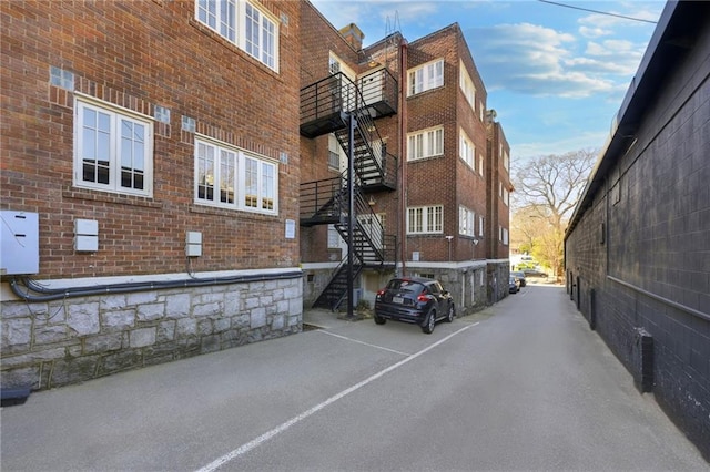 746 N Highland Ave NE Unit 7, Atlanta, GA 30306 - view of property with stairway