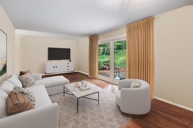 2556 Defoors Ferry Rd NW, Atlanta, GA 30318 - living room featuring wood finished floors and baseboards