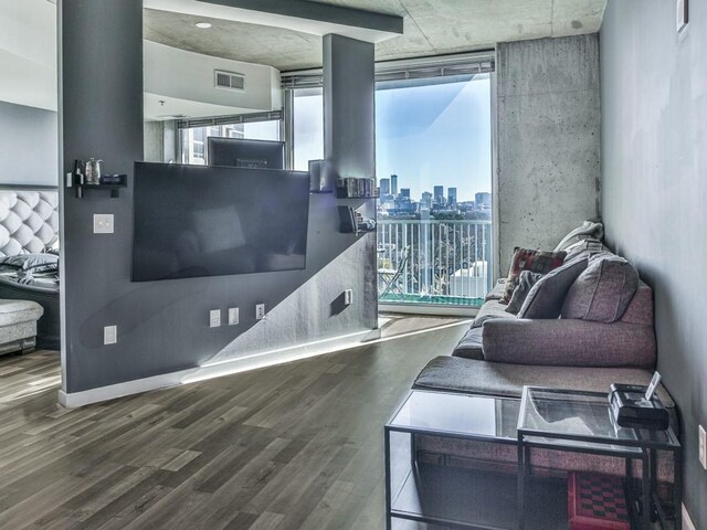 361 17th St NW Unit 1121, Atlanta, GA 30363 - living room featuring wood-type flooring