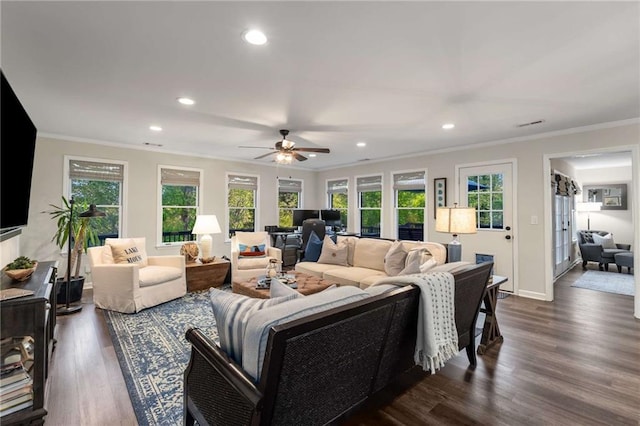bedroom with recessed lighting, baseboards, and wood finished floors