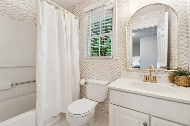 2986 Edenberry Ln NW, Kennesaw, GA 30152 - bathroom with wallpapered walls, toilet, vanity, and shower / bathtub combination with curtain