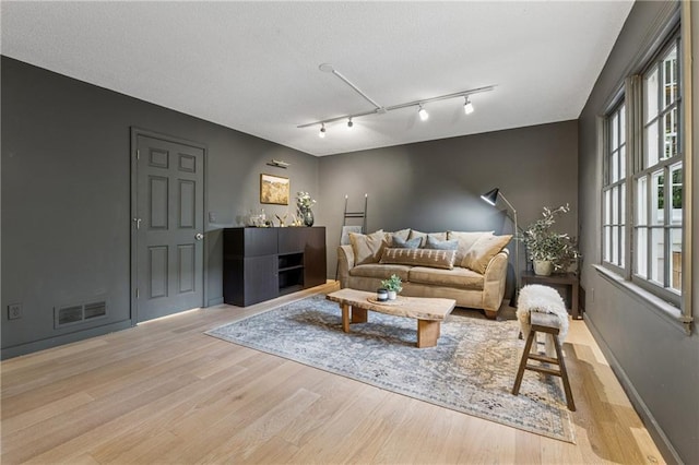 2986 Edenberry Ln NW, Kennesaw, GA 30152 - living area with wood finished floors and baseboards
