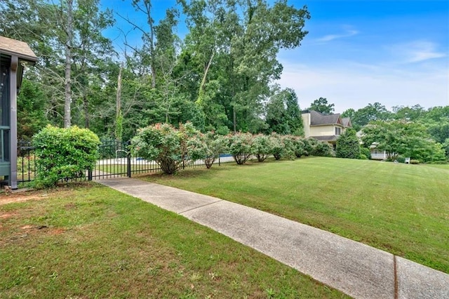 17 River Walk Pkwy, Euharlee, GA 30145 - view of yard with a gate