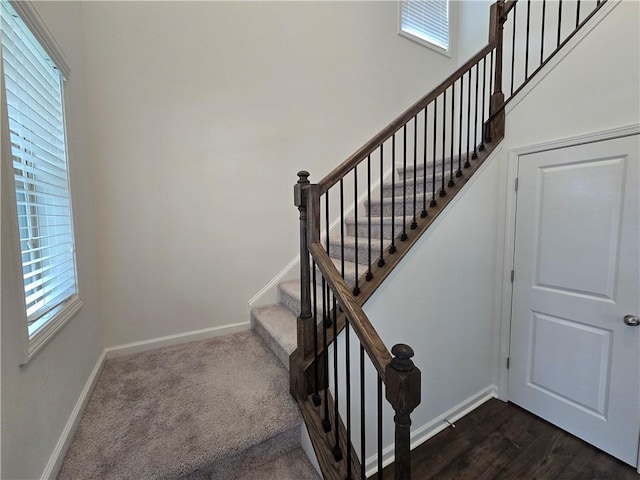 5521 Shallow Branch Dr, Flowery Branch, GA 30542 - stairway featuring baseboards