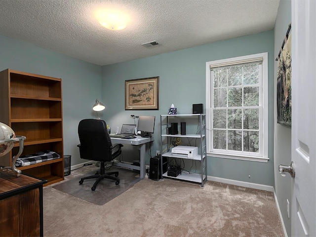 4601 Gann Xing SW, Smyrna, GA 30082 - carpeted office with a textured ceiling and baseboards