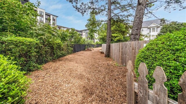 951 Glenwood Ave SE Unit 1805, Atlanta, GA 30316 - view of fenced backyard