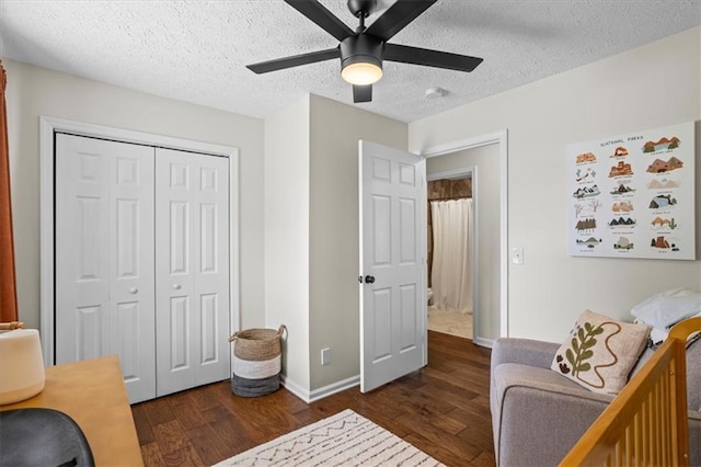 110 Village Ct, Woodstock, GA 30188 - sitting room with wood finished floors, ceiling fan, and a textured ceiling